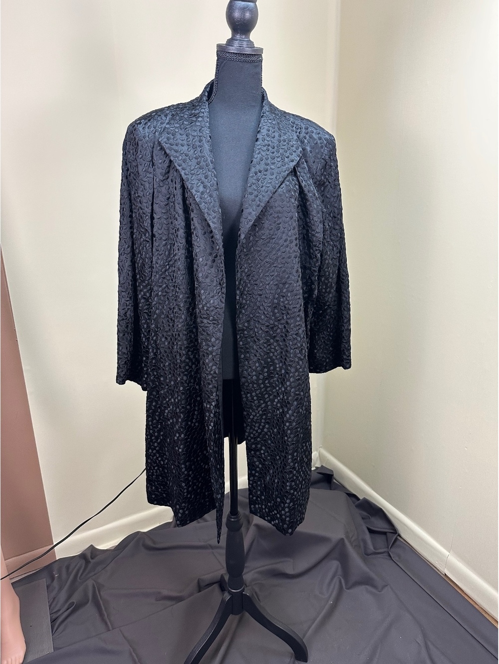 Eileen Fisher Woman 2X Black 100% Silk Textured Dot Longline Jacket Silk Lined